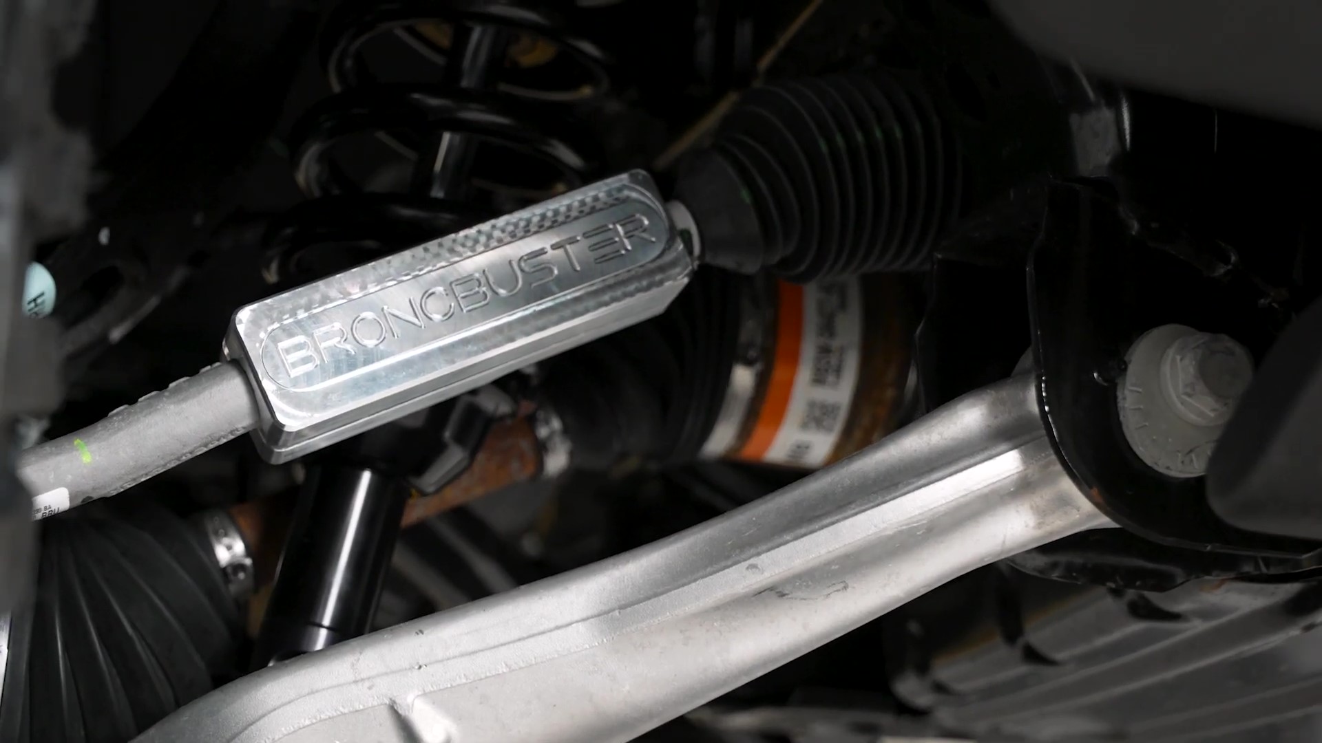 The Broncbuster tie rod brace set on a Ford Bronco