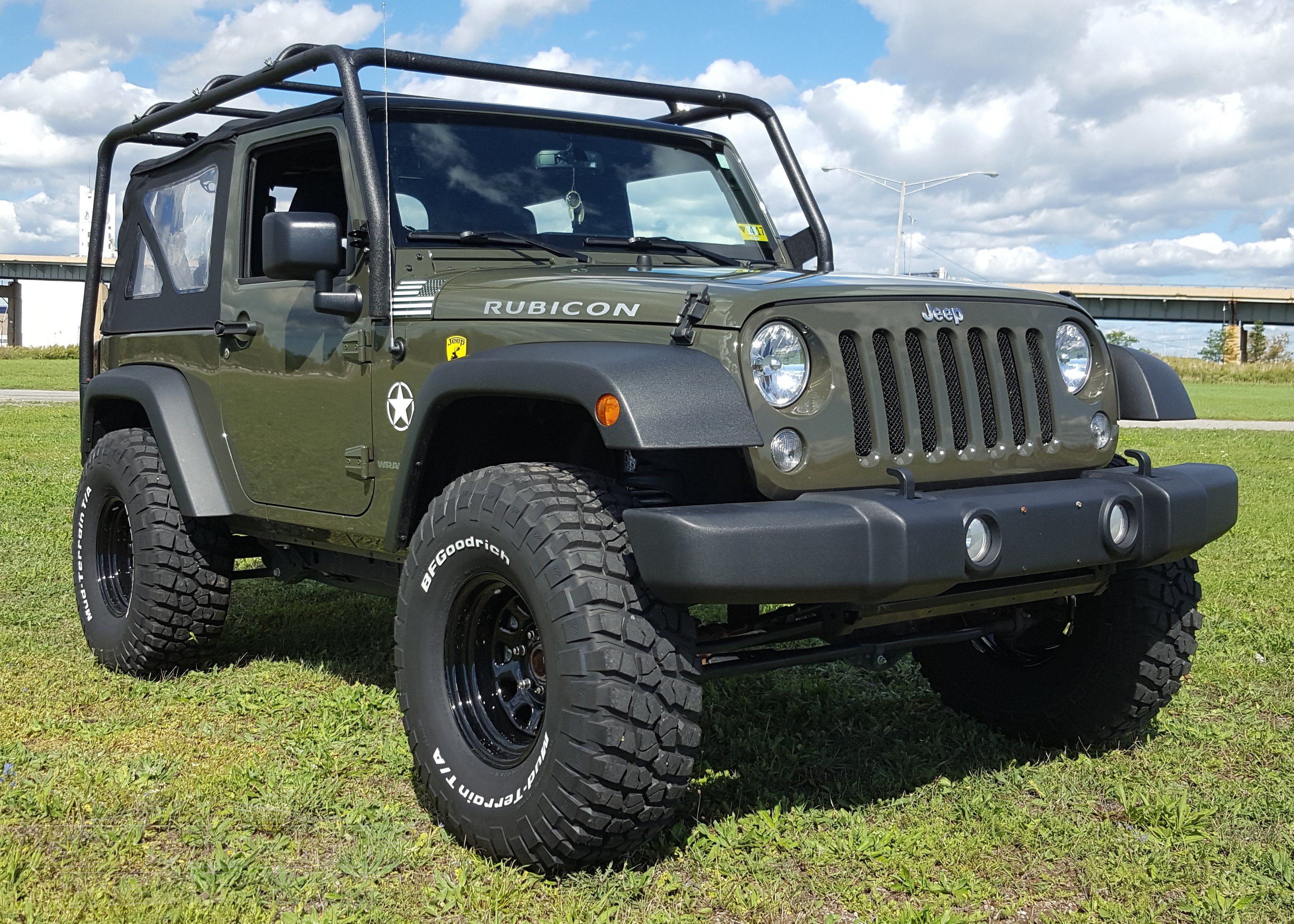 2015 2-Door Wrangler with a Barricade Roof Rack