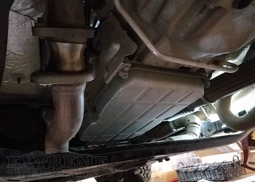 Rugged Ridge Exhaust Spacer for JKs Lifted More than 2.5 Inches