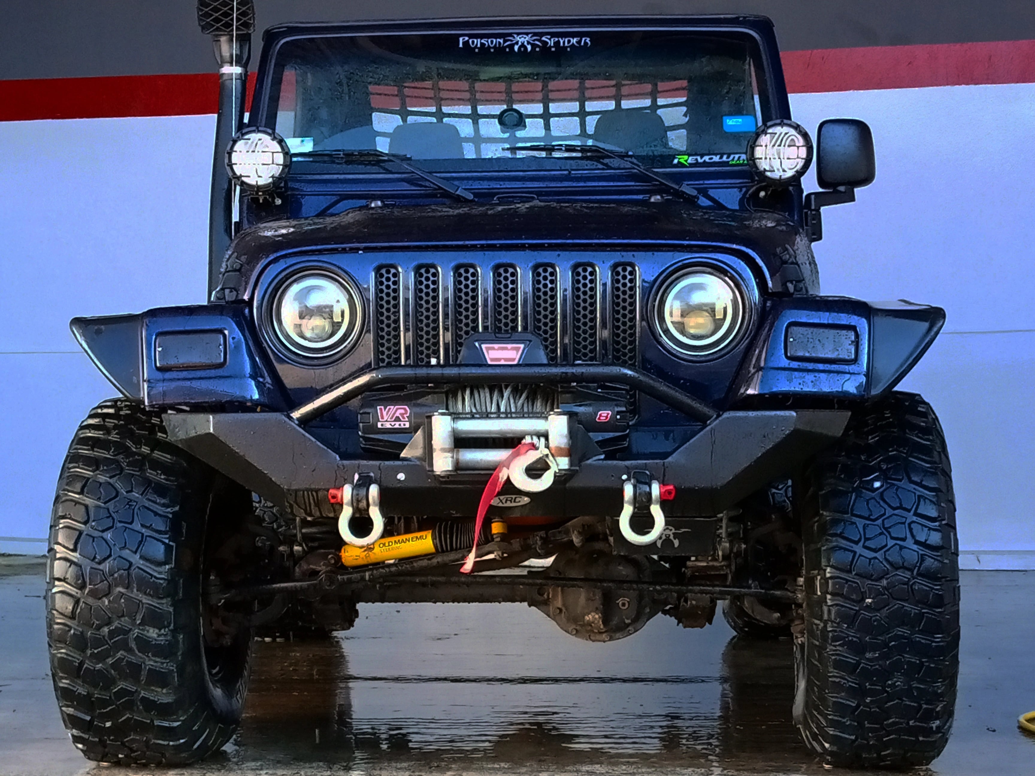 Step by Step Guide on How to Install Fender Flares on Jeeps