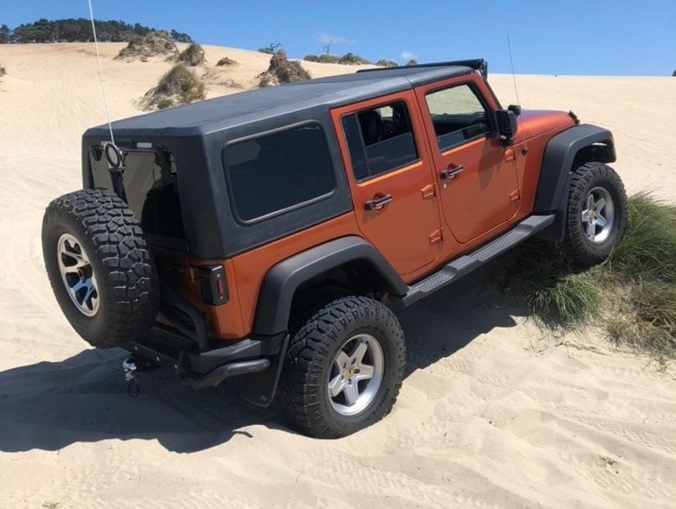 Types of Jeep Hard Tops