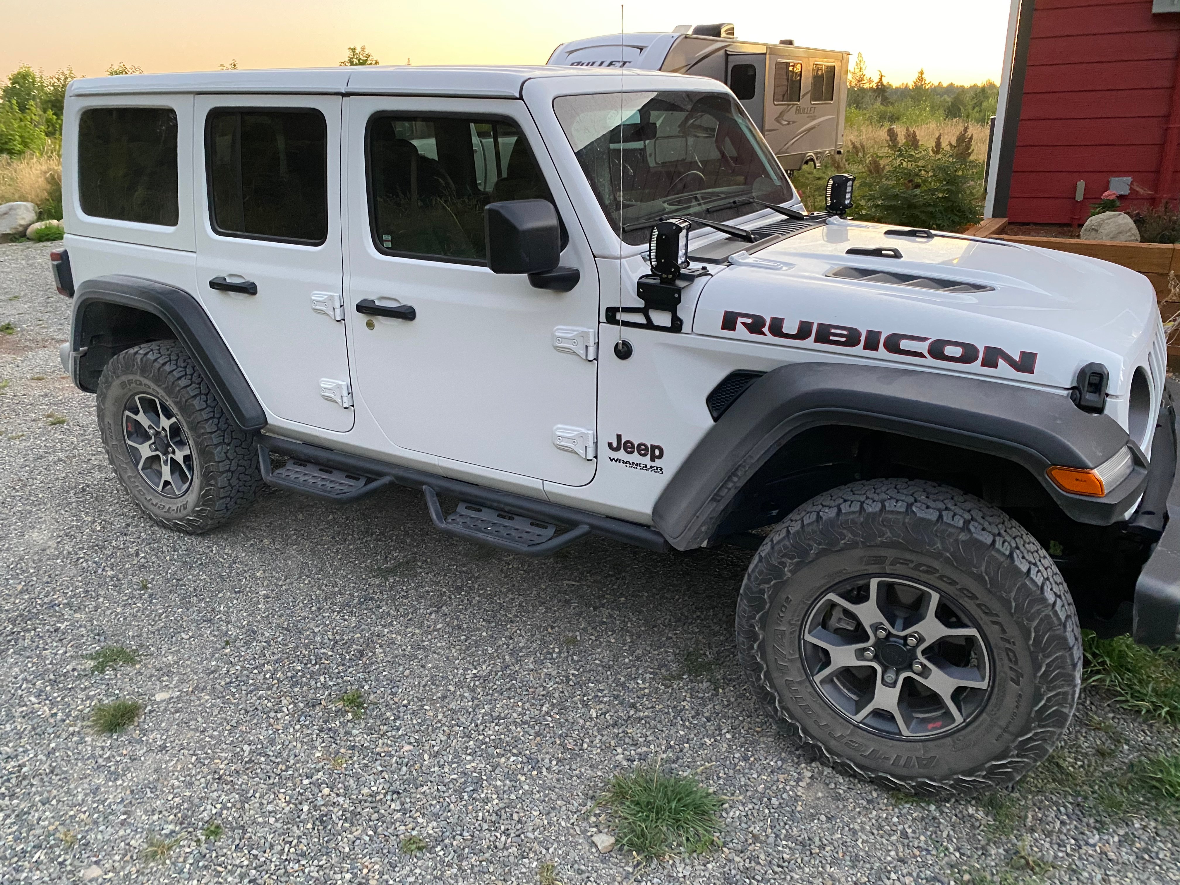 Nerf Bars, Running Boards, and Rock Sliders. What's the Difference?