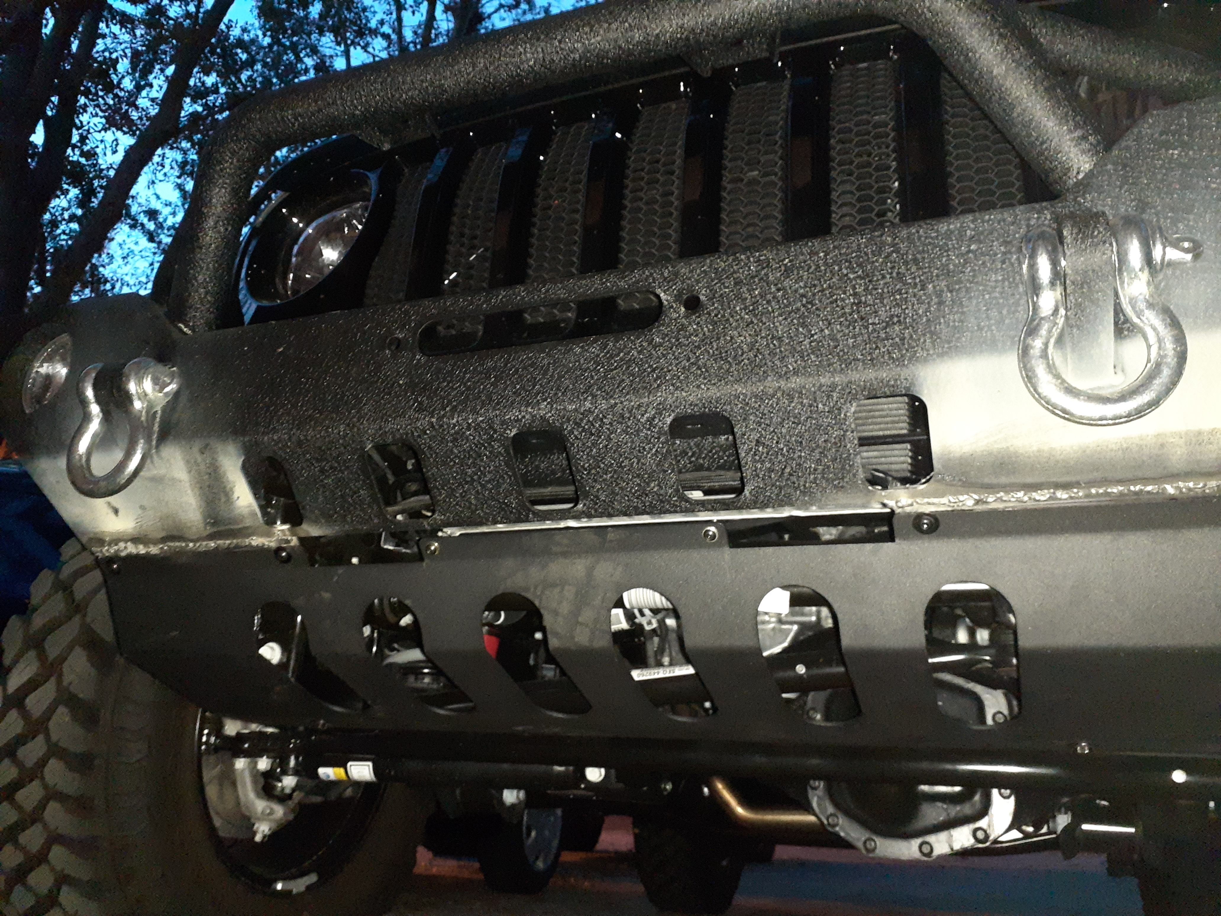 Guide to Skid Plates: 3 Reasons to Invest in the New Oracle Skid Plate