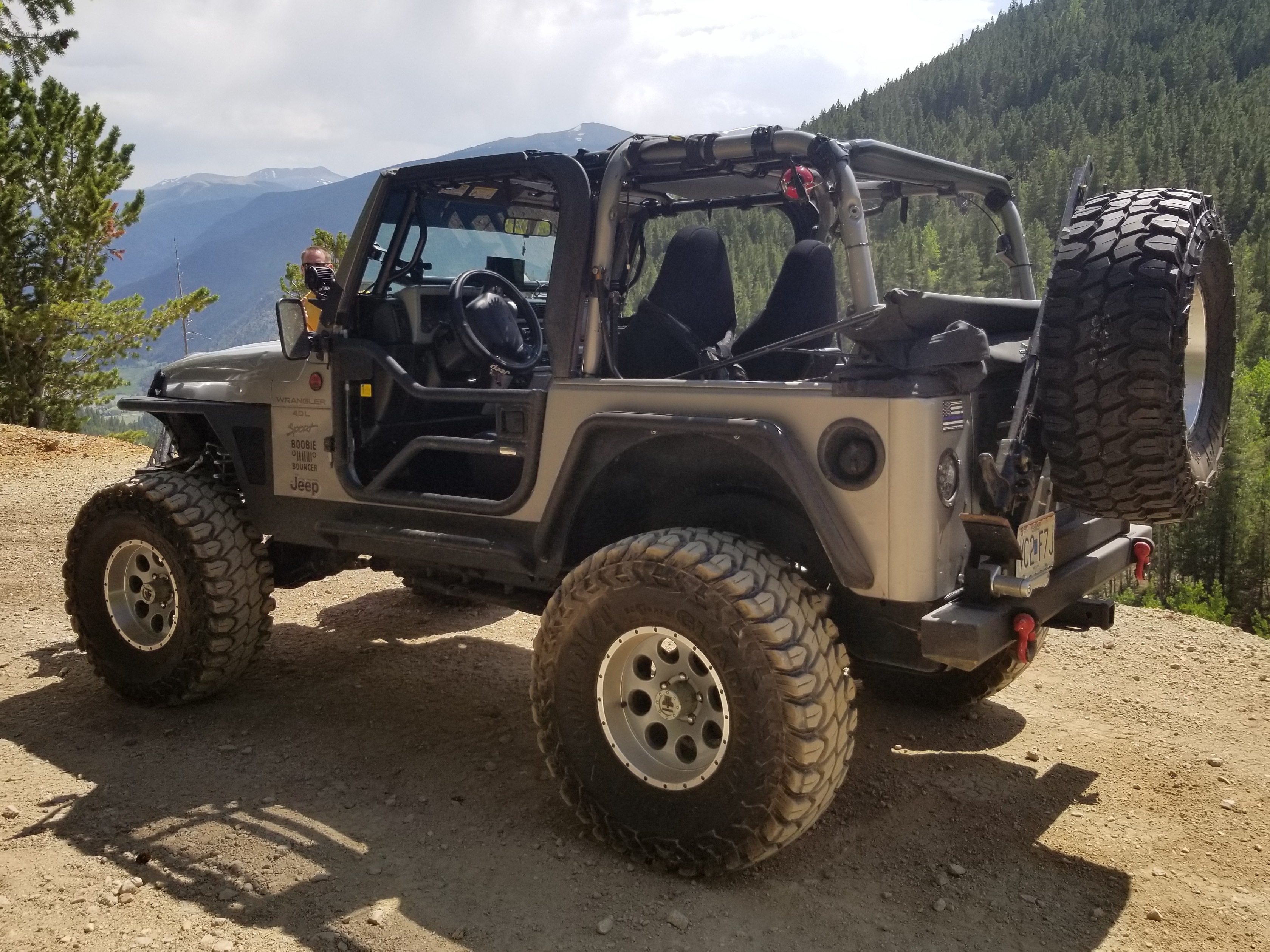 The Wrangler Hybrid is Coming in 2020