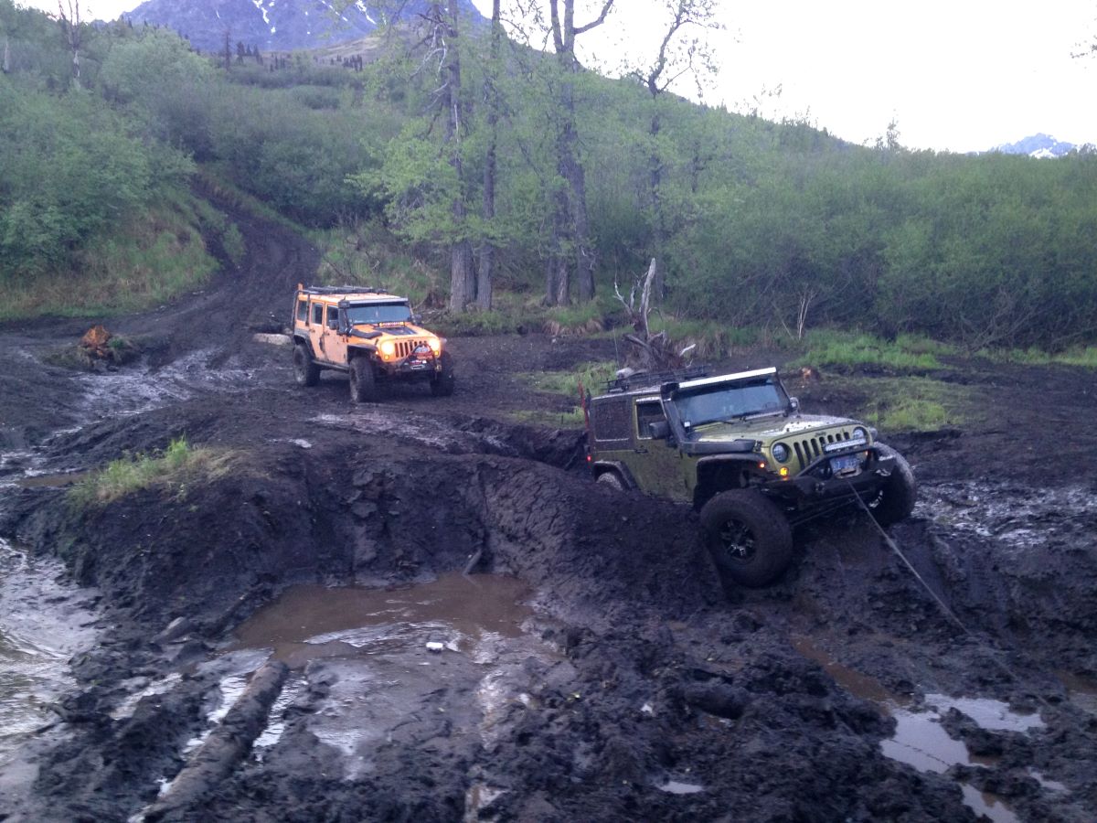 5 Best Winches for Jeep Wranglers: Our Top Picks for 2025