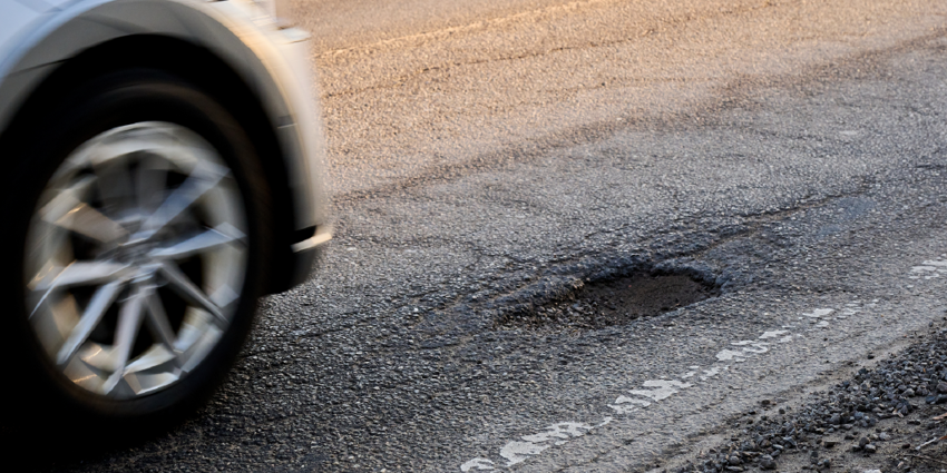 Road Damage Hotspots: The States Where Cars Take the Most Abuse