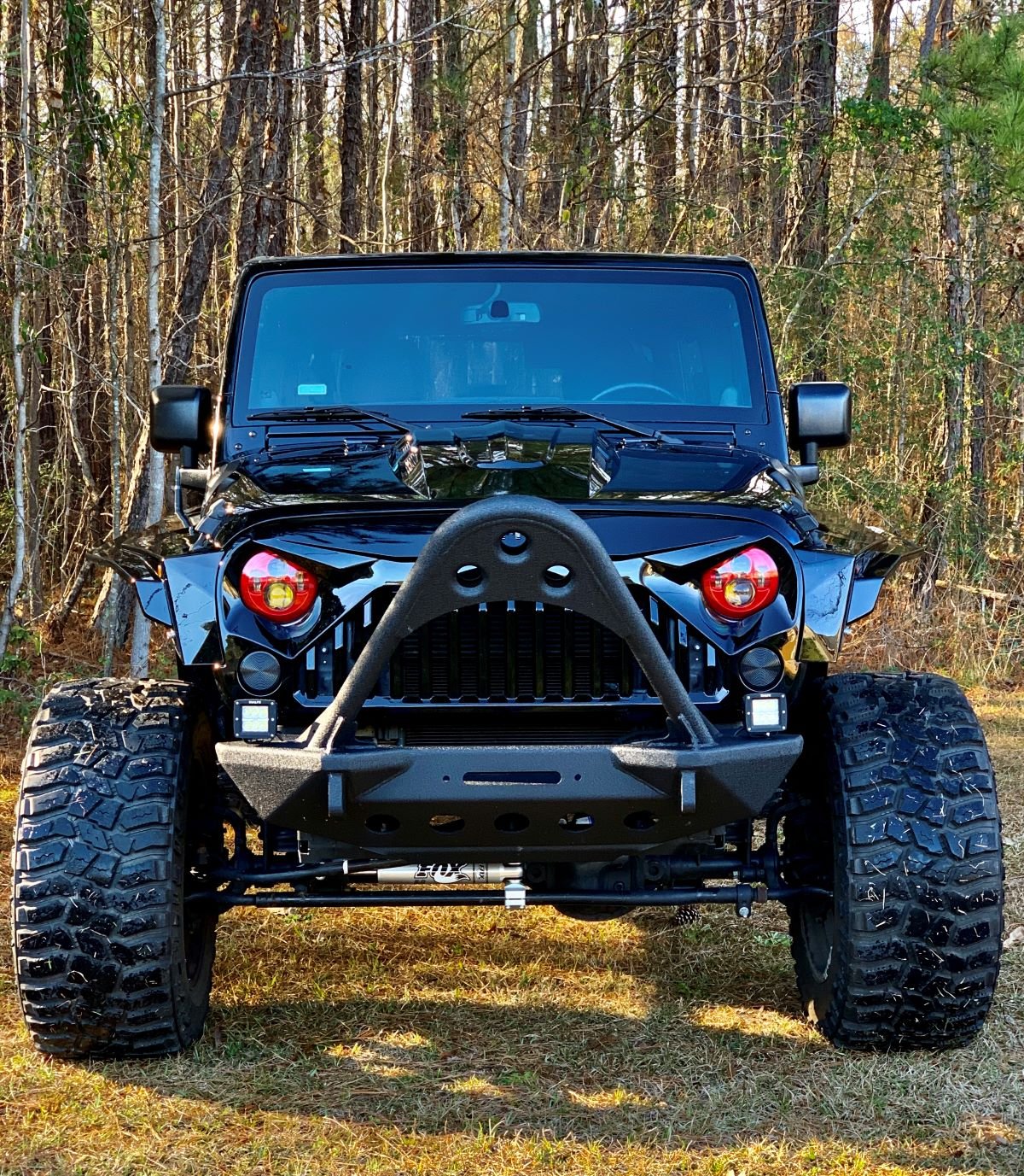 How Steering Stabilizers Improve Handling on Rough Terrain