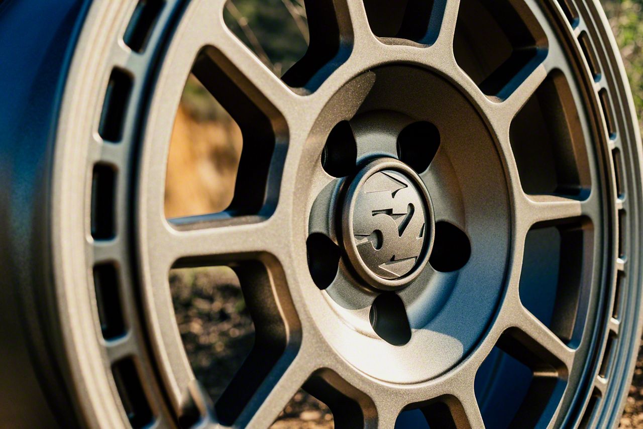 Fifteen52 Jeep Cherokee Traverse MX Magnesium Gray Wheel; 17x8