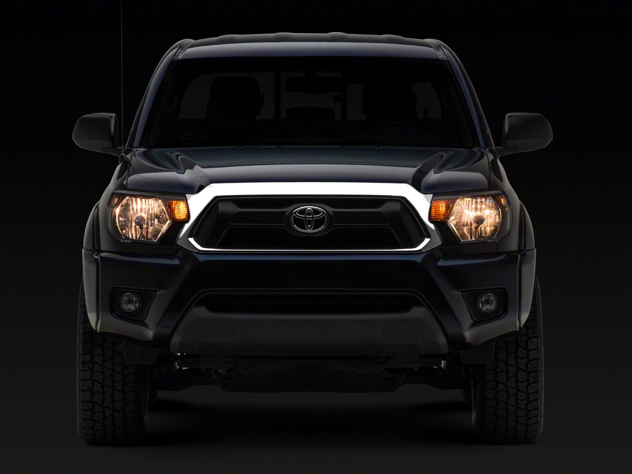 thumbnail image 2 of Eagle Eyes Black Headlight, Corner & Taillight Set For 98-00 Tacoma 4WD/PreRunner 2 of 5