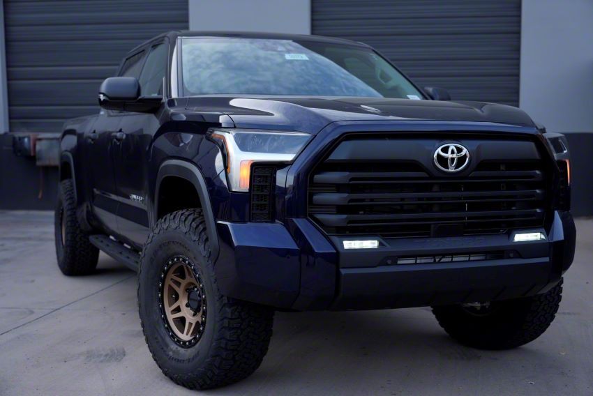 Westcott Designs Tundra 3-Inch Front PreLoad Collar Lift Kit