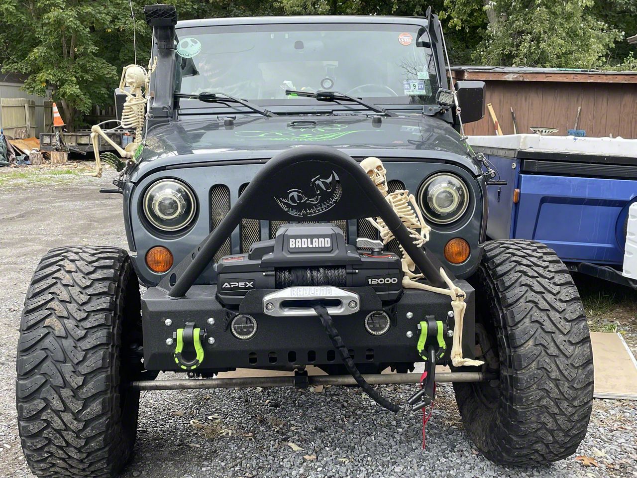 Affordable Offroad Jeep Wrangler Winch Front Bumper with Stinger; Black