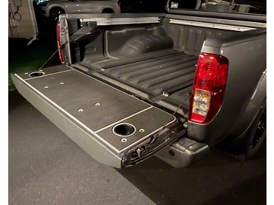 BillieBars Tailgate Cover with Integrated Cup Holders (05-21 Frontier)