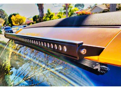 Single 40-Inch White LED Light Bar with Roof Mounting Brackets (21-25 Bronco)
