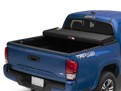 Extang Solid Fold 2.0 Tonneau Cover (16-23 Tacoma)
