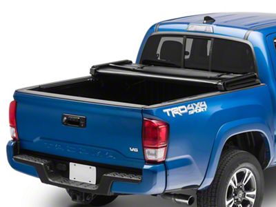 Extang Trifecta Signature 2.0 Tri-Fold Tonneau Cover (16-23 Tacoma)
