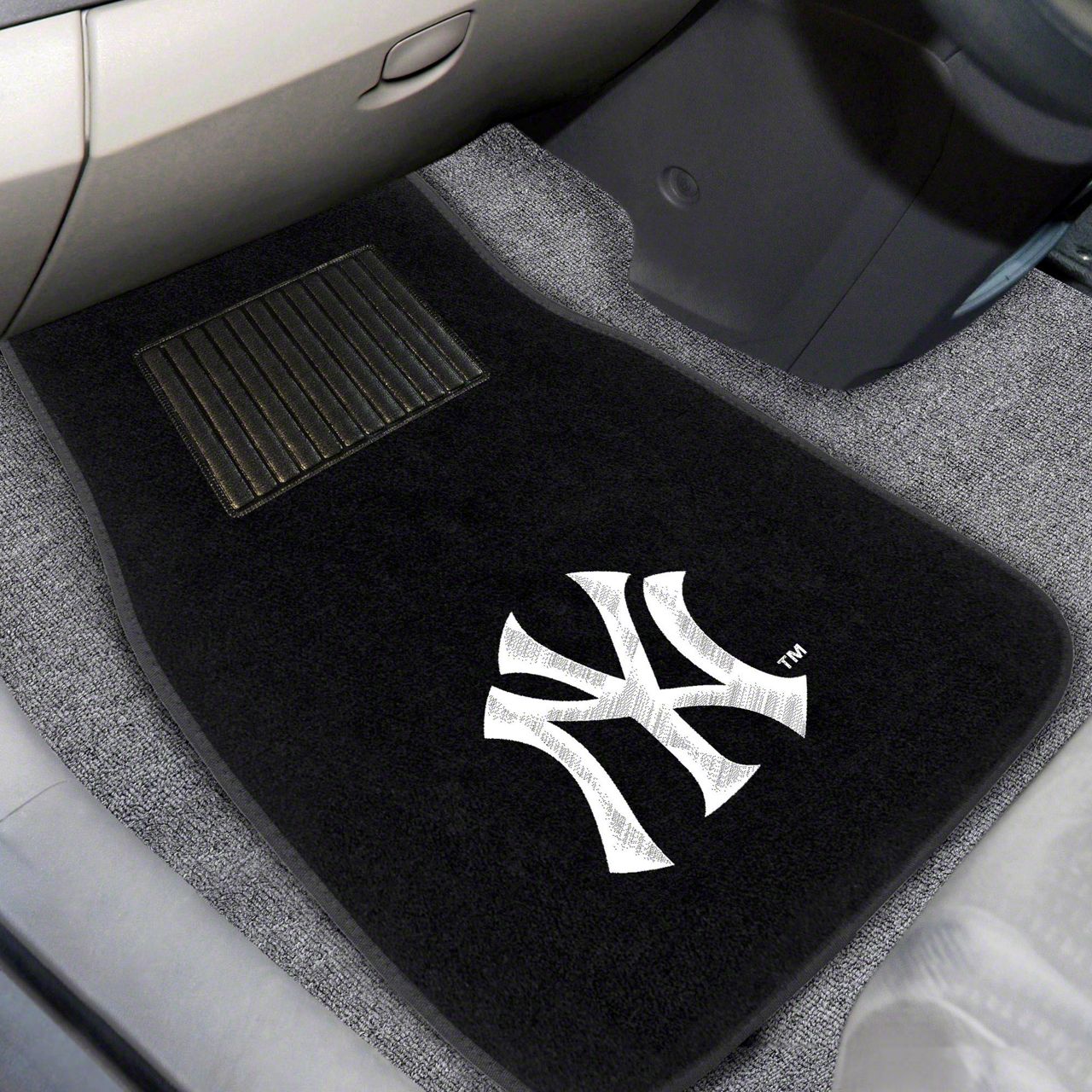 Jeep Wrangler Embroidered Front Floor Mats with New York Yankees