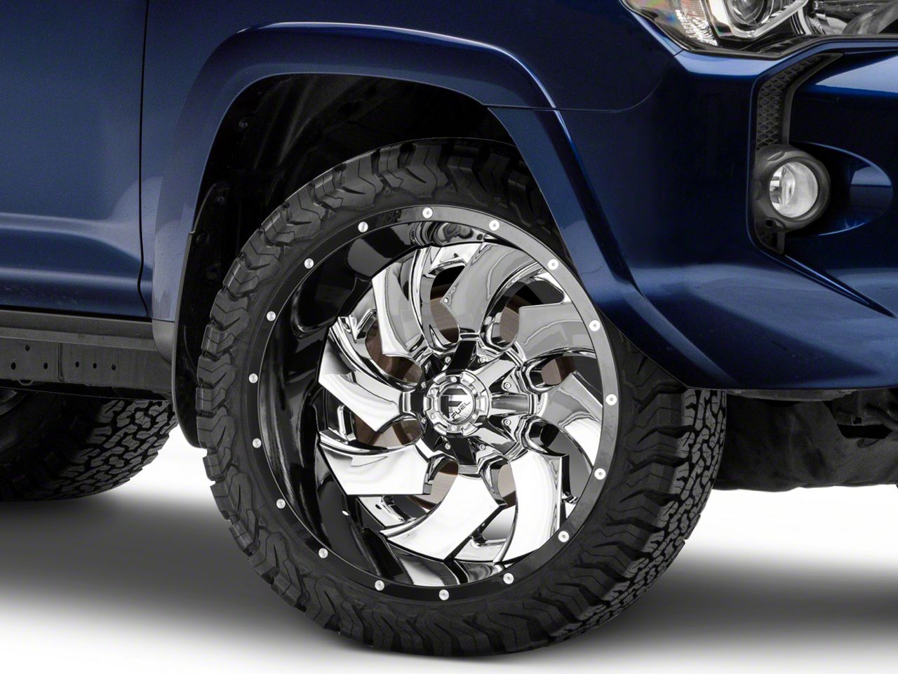 Fuel Wheels Toyota 4-Runner Cleaver Chrome with Gloss Black