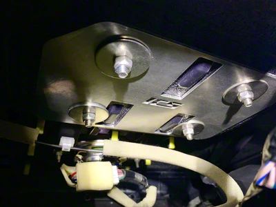 ICS FAB Dash Mount with Support Plate (14-21 Tundra)