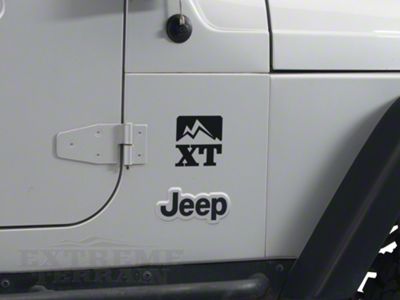 SEC10 Side Accent Decal with XT Logo; Gloss Black (20-25 Jeep Gladiator JT)