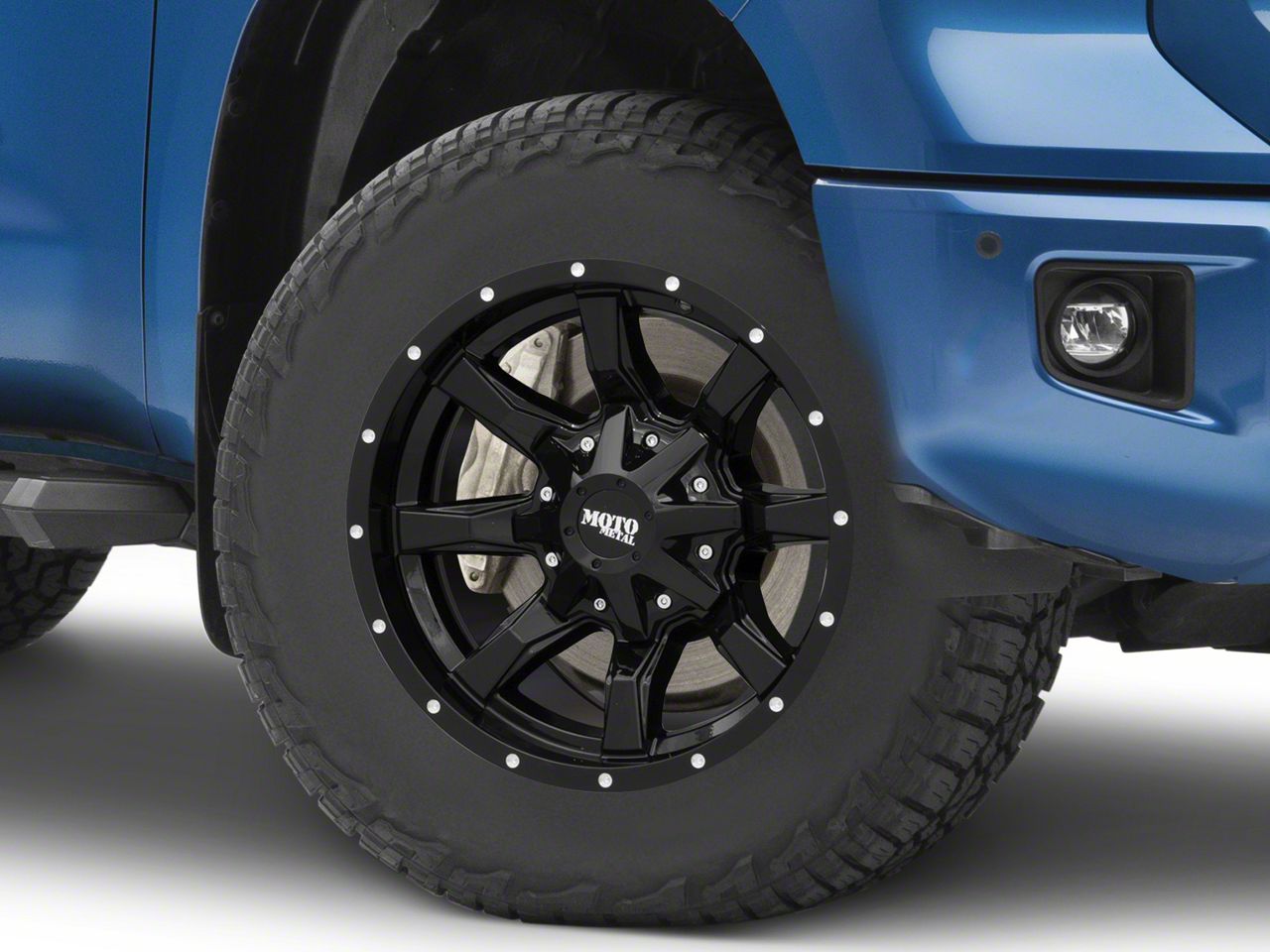 Moto Metal Tundra MO970 Gloss Black with Milled Lip 5-Lug
