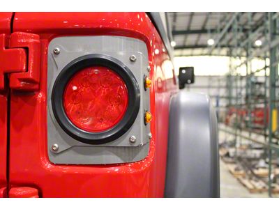 Motobilt Round Tail Light Conversion Kit (18-25 Jeep Wrangler JL w/ Factory Halogen Tail Lights)