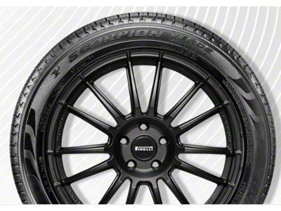 Pirelli Scorpion Verde Run-Flat Tire (29" - 235/55R19)