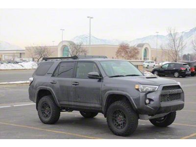 Prinsu 3/4 Roof Rack with 40-Inch LED Light Bar Cutout Wind Deflector; Black (10-24 4Runner)